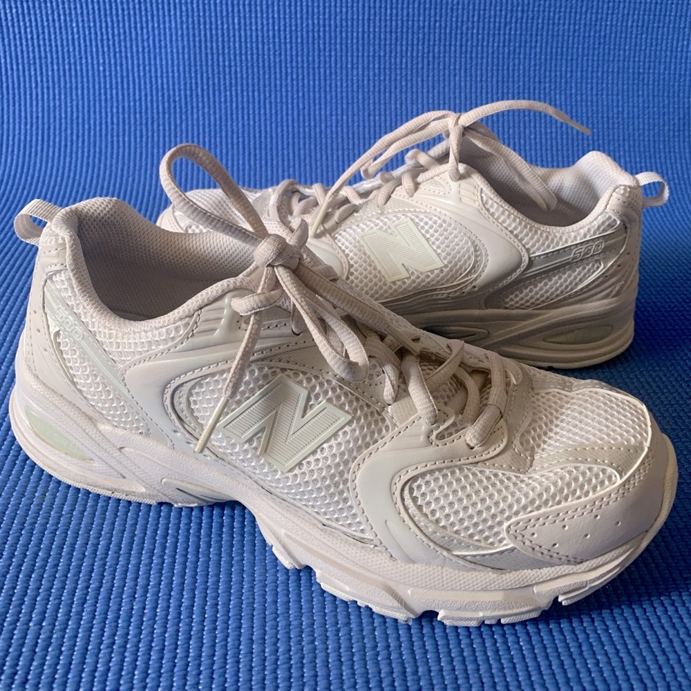 New Balance 530 sneakers